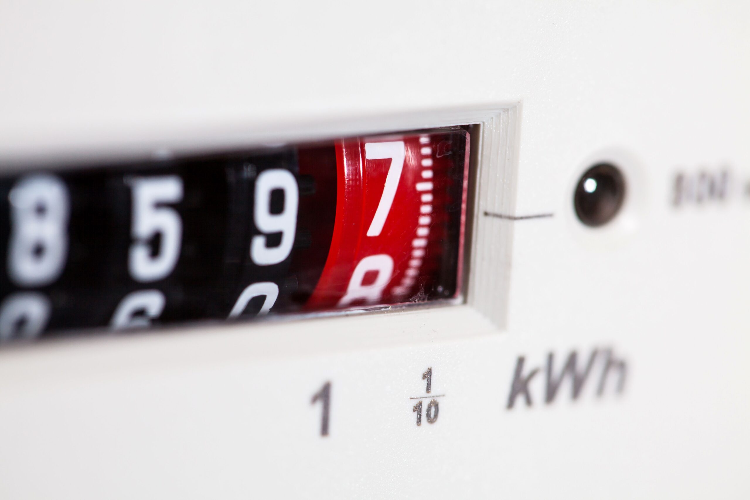 When and how should you read your electricity meter?